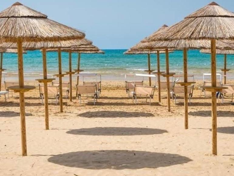 פוצאלו Gianleo Suite Vista Mare מראה חיצוני תמונה